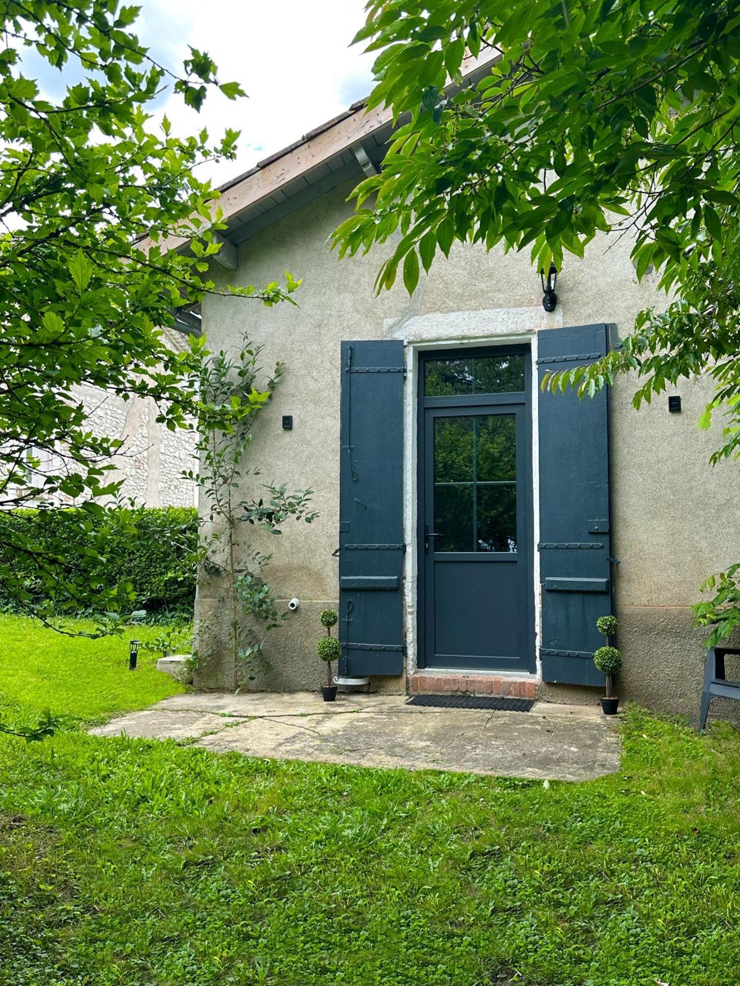 La Maison De Romance D'Hauterive ヴィルヌーヴ・シュル・ロット エクステリア 写真